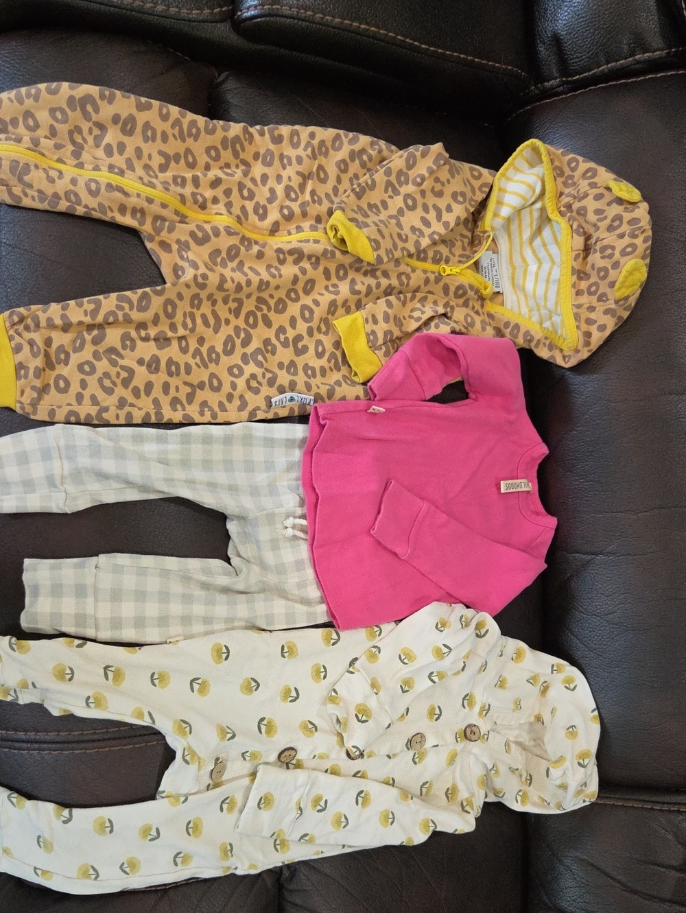 Girls 12-18 Mts Leopard Hooded Baby Romper + Pink Top + Floral Print Sleeper Set